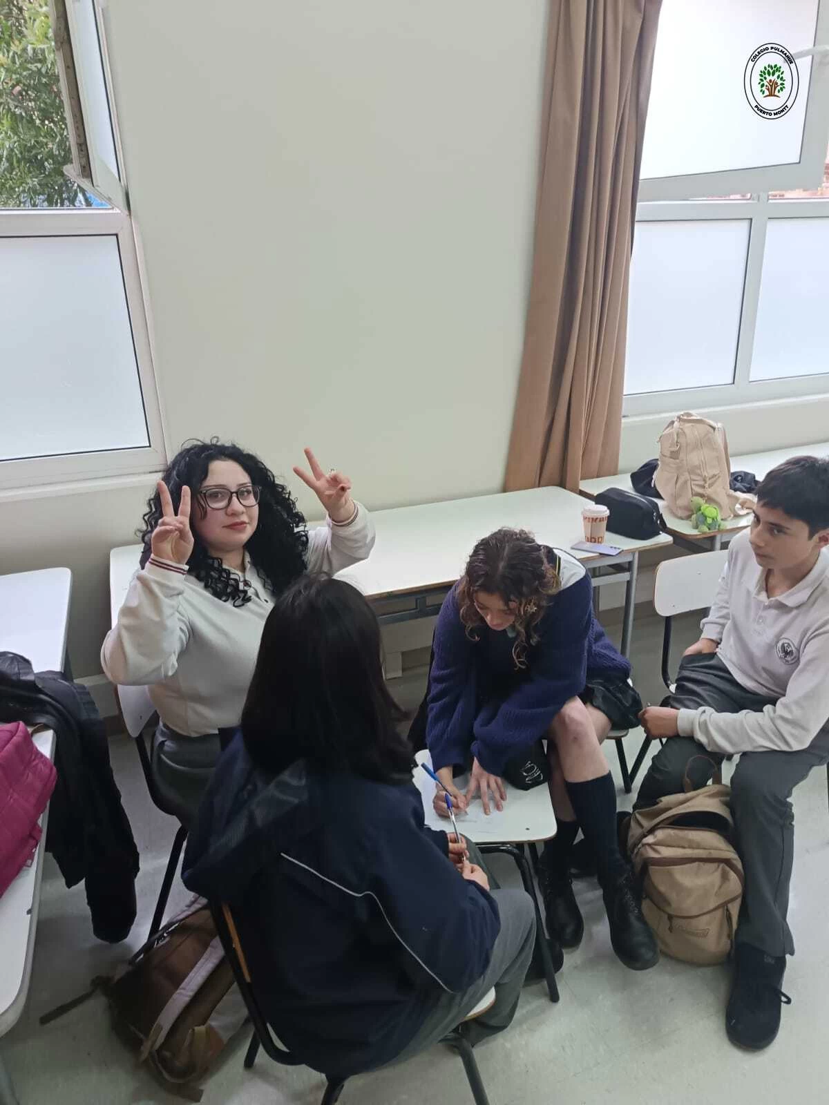 Imagen de la noticia: Destacada participación del Equipo de Debate del Colegio Pulmahue en Jornada de Entrenamiento Intercolegial