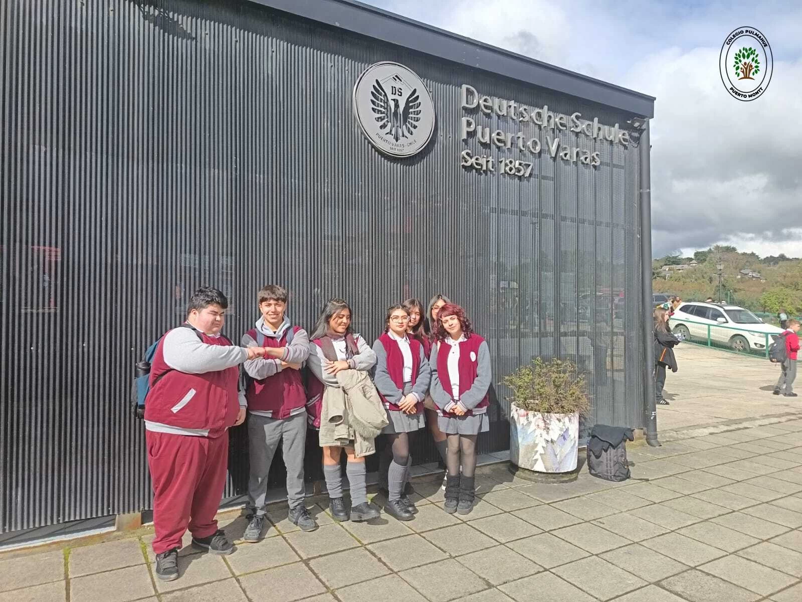 Imagen de la noticia: Destacada participación del Equipo de Debate del Colegio Pulmahue en Jornada de Entrenamiento Intercolegial