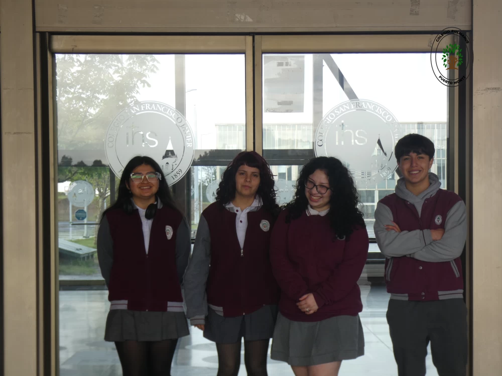 Destacada participación: Equipo de debate debuta con importantes triunfos en torneo regional