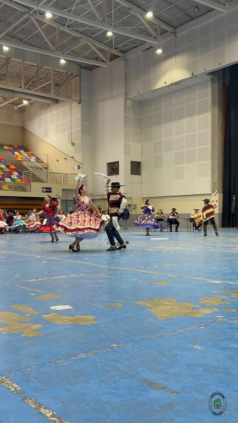 Imagen de la noticia: Nuestros estudiantes nos representaron en el Encuentro Comunal de Cueca Escolar 2026
